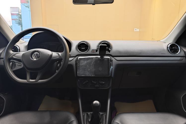 Used Volkswagen Jetta 2019 Dream Edition 1.5L Manual Fashion Version