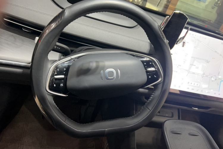 Used CHANGAN NEVO A07 2025 Pure Electric "True Fragrance" Edition 625 Flagship Model Steering Wheel