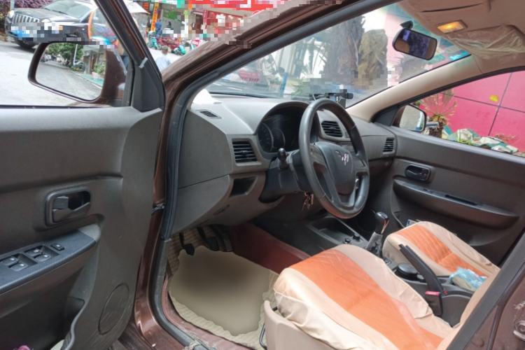 Used Wuling Hongguang 2014 1.5L S Standard Version Driver Seat