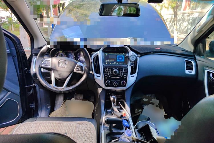 Used JMC Yusheng S350 2013 2.4T Automatic 2WD Diesel Luxury Edition 5 Seats