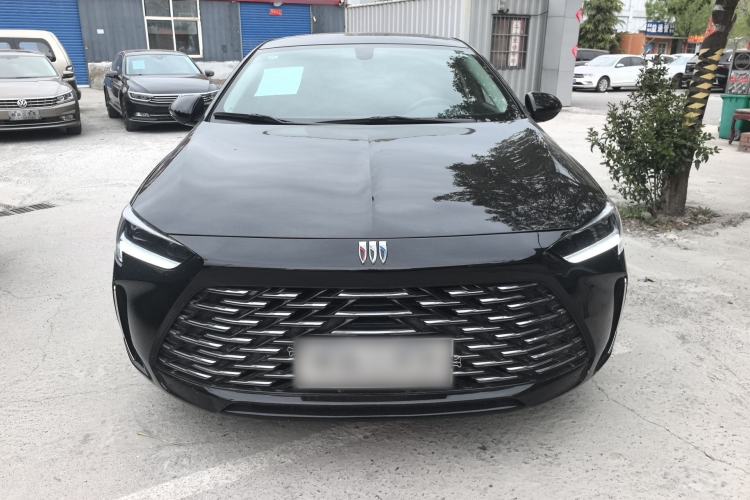 Used Buick Regal 2024 25T Deluxe Edition Front