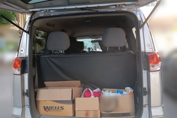 Used Dongfeng Shuaike 2011 1.6L Manual Comfort 7-Seater