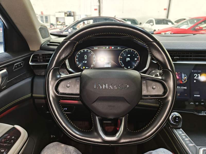 Used Lynk & Co 05 2020 2.0TD Two-Wheel Drive Shine Halo — 10