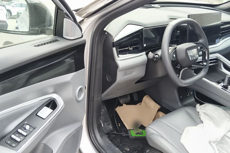 Used Geely Auto Emgrand X7 Sport 2026 Model 1.5TD Aspirational Driver Seat