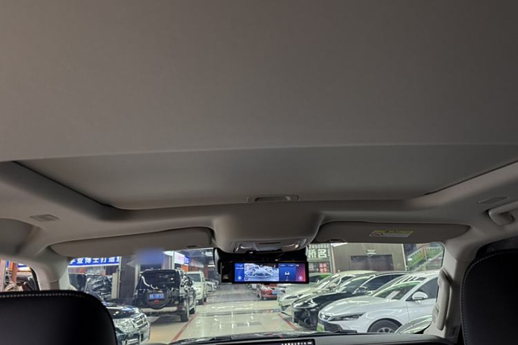 Used Tank 300 2025 2.0T Conqueror
