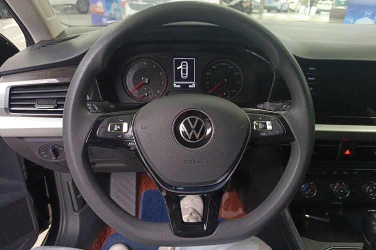 Used Volkswagen Lavida 2021 1.5L Automatic Comfort Edition
