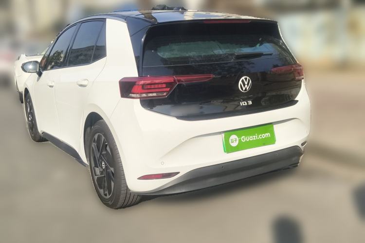 Used Volkswagen ID.3 2025 Smart Edition Outstanding Model
