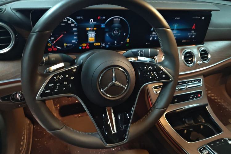 Used Mercedes-Benz E-Class 2022 E 260 L