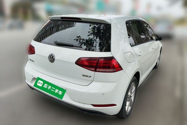 Used Volkswagen Golf 2018 1.6L Manual Fashion Edition
