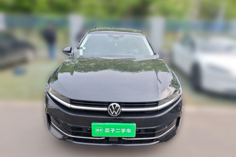 Used Volkswagen Magotan 2024 380TSI DSG Prestige Edition DaMai Package
