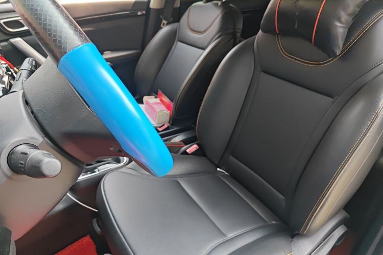 Used Dongfeng Aeolus AX4 2017 1.6L DCT Trendy Style Left Front Seat