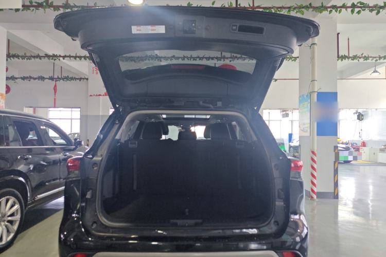 Used Toyota Highlander 2024 2.5L Smart Electric Hybrid Dual-Engine Four-Wheel Drive Prestige Version – 7 Seats
