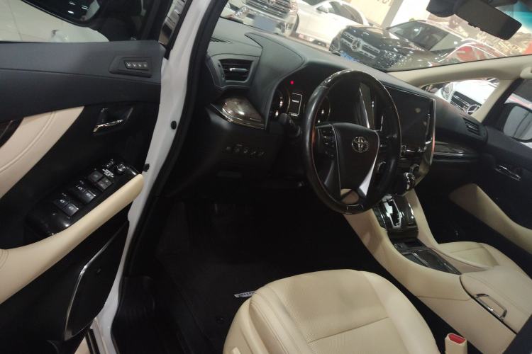 Used Toyota Vellfire 2020 Dual-Engine 2.5L HV Prestige Edition
