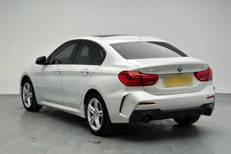 Used BMW 1 Series 2021 120i M Sport Night Edition Exterior 4