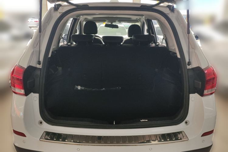 Used Haval H6 2019 Sport Edition 1.5T Automatic Two-Wheel Drive Elite Model China VI Trunk