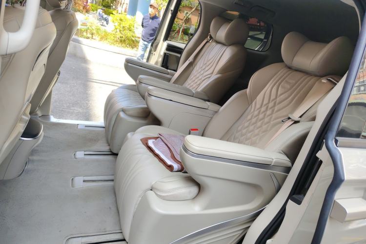 Used Buick GL8 2022 ES Landtrek 653T Comfort Edition