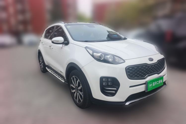 Used Kia KX5 2016 1.6T Automatic Two-Wheel Drive DLX Front Right 45 Deg