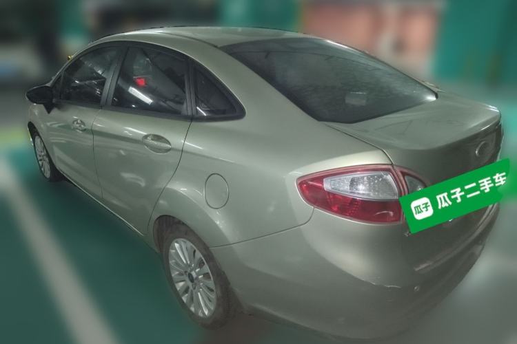 Used Ford Fiesta 2011 Sedan 1.5L Automatic Fashion Edition
