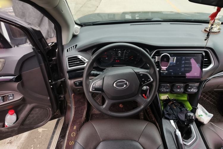 Used GAC Trumpchi GS4 2017 200T Manual Two-Wheel Drive Elite Edition Steering Wheel