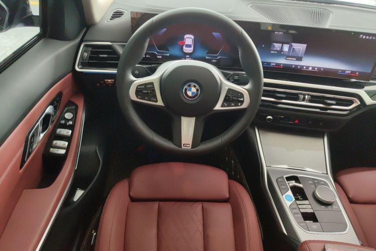 Used BMW i3 2023 eDrive 40 L Midnight Edition
