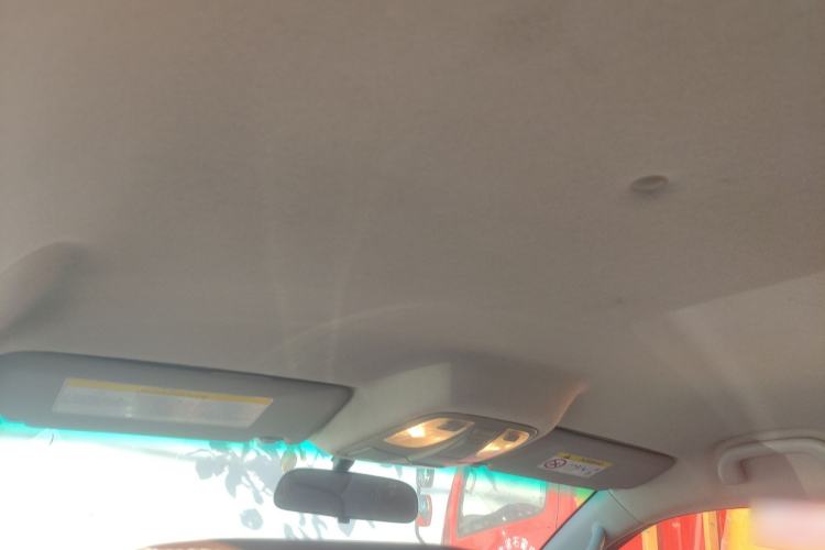 Used JAC T8 2019 2.0T Diesel Two-Wheel Drive Smart Connect Version Standard Double Cabin HFC4DB2-1D1
