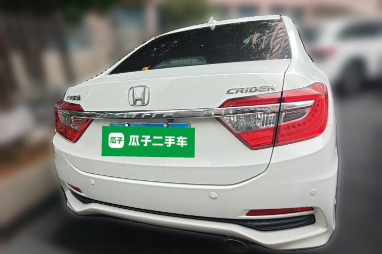 Used Honda Crider 2015 1.8L automatic luxury edition
