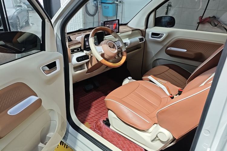 Used Wuling Hongguang MINIEV 2024 3rd Generation 215km Youth Edition
