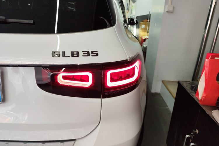 Used Mercedes-Benz GLB AMG 2021 AMG GLB 35 4MATIC
