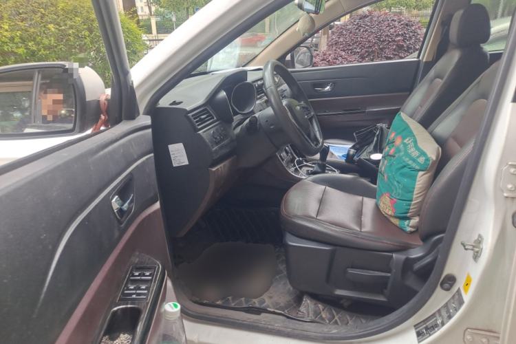 Used Lifan Auto Myway 2017 1.8L Manual Elite Model Driver Seat