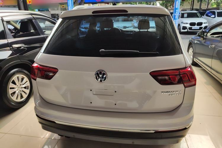 Used Volkswagen Tiguan L 2018 Revised Version 330TSI Automatic Two-Wheel Drive Comfort Edition
