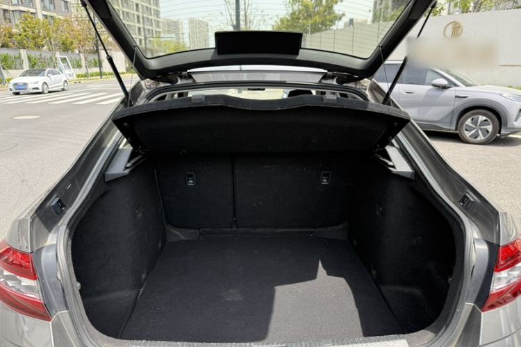 Used Skoda Octavia 2021 1.5L Automatic Comfort Edition Trunk