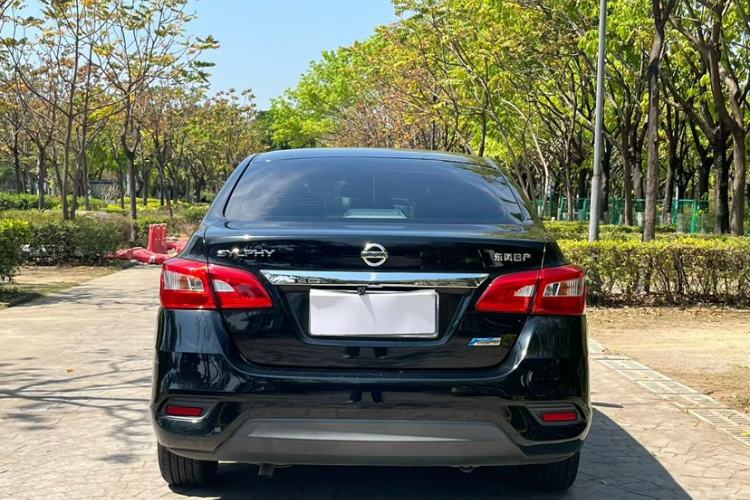 Used Nissan Sylphy 2019 1.6XV CVT Smart Connect Luxury Edition China VI Standard Exterior 7