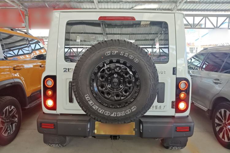 Used 212 T01 2024 2.0T Mechanic