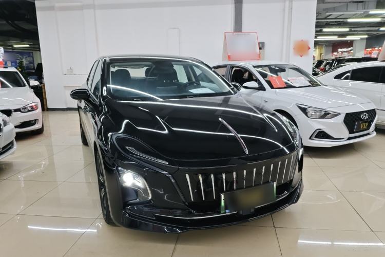 Used Hongqi E-QM5 2021 Charging Version Flagship Edition Front Right 45 Deg