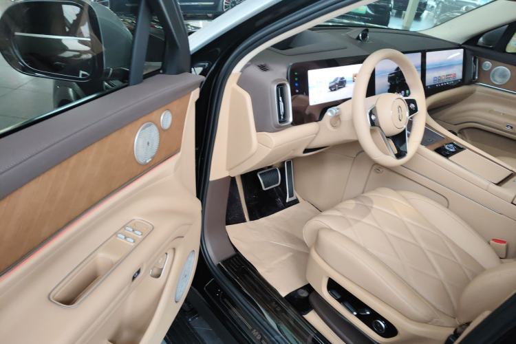 Used Hima AITO M9 2025 All-Electric Ultra Version 100 kWh 5-Seater Model