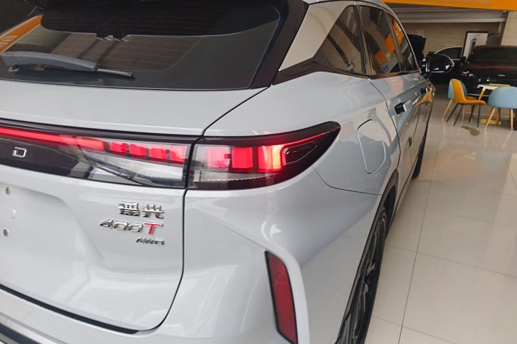 Used EXEED Stellar 2023 400T Four-Wheel Drive Deluxe Edition Right Rear Taillight