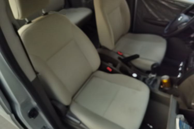 Used Wuling Rongguang V 2018 1.5L Practical Version
