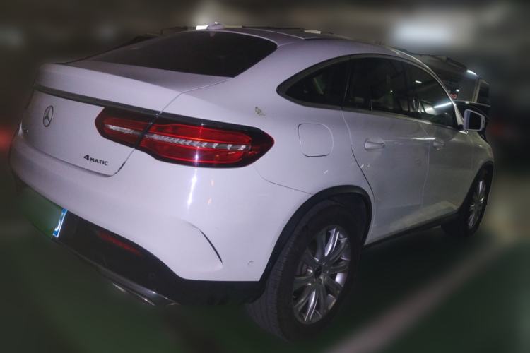 Used Mercedes-Benz GLE Coupe 2015 GLE 320 4MATIC Coupe SUV Rear Right 45 Deg