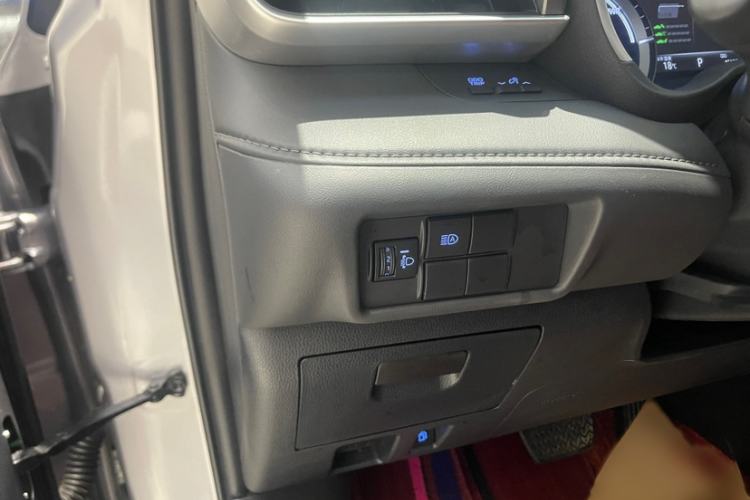 Used Toyota Crown Kluger 2021 2.5L HEV Two-Wheel Drive Elite Edition