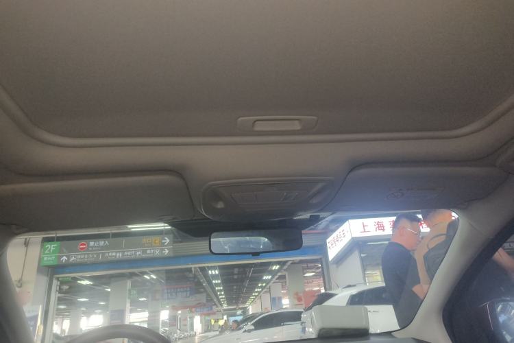 Used Ford Focus 2018 Hatchback Classic 1.6L Automatic Trendy SmartDrive Edition
