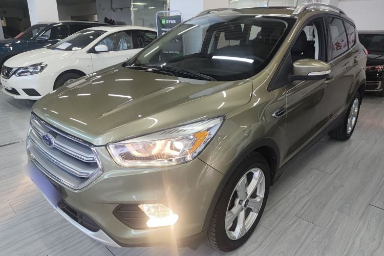 Used Ford Kuga 2017 EcoBoost 180 Two-Wheel-Drive Platinum Edition