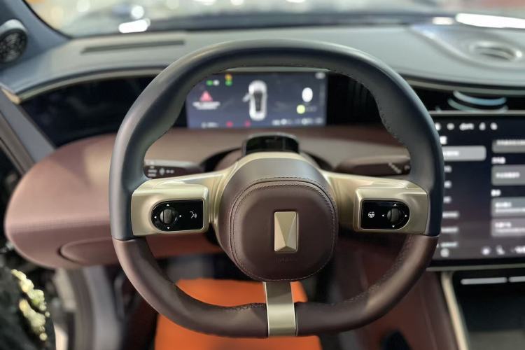 Used Avatr 11 2025 Ultra Extended-Range Edition