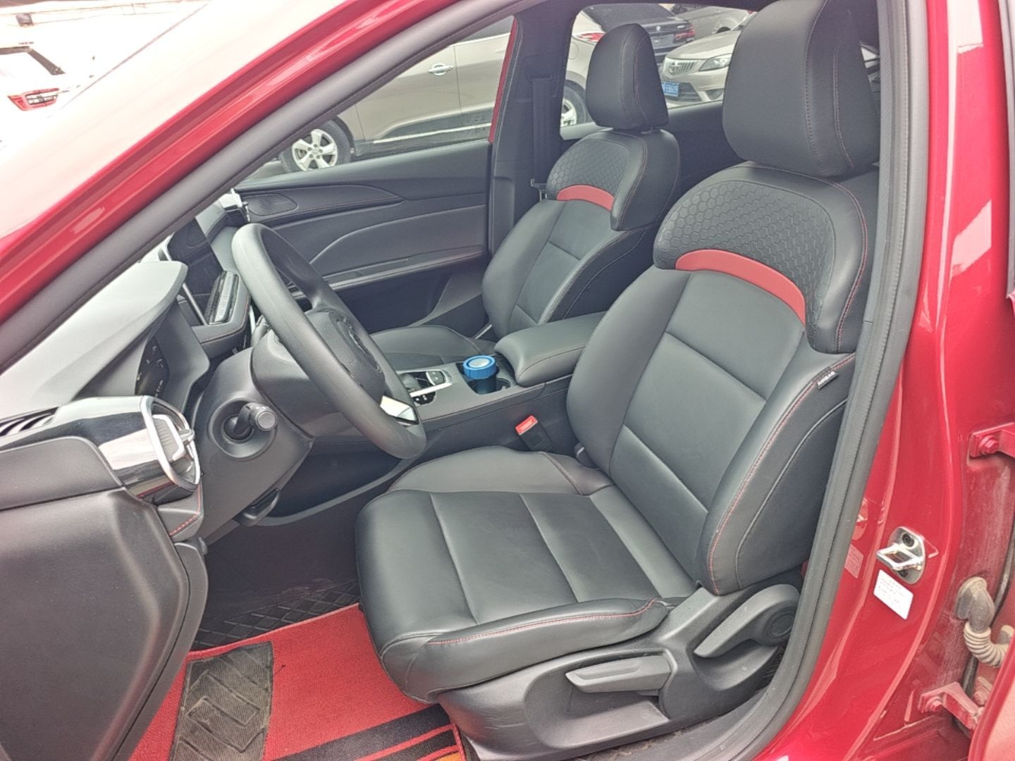 Interior delantero