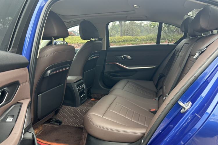 Used BMW 3 Series 2020 Restyled 325Li M Sport Package Interior 2