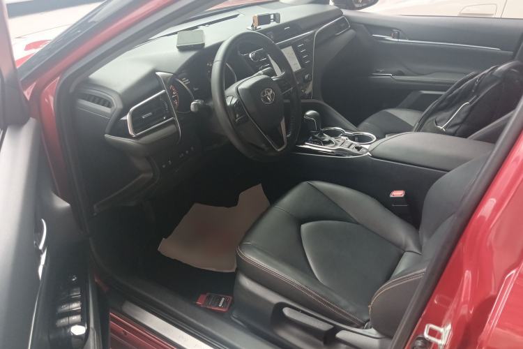 Used Toyota Camry 2018 2.0S FENGSHANG Edition Driver Seat