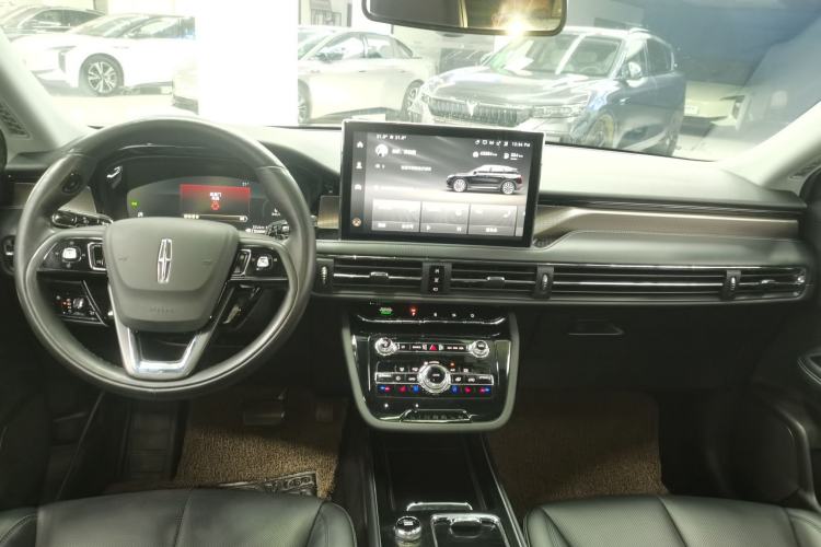 Used Lincoln Corsair 2022 2.0T Two-Wheel Drive Deluxe Edition