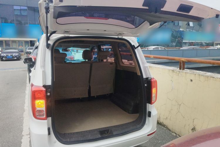 Used Wuling Hongguang 2019 1.5L S Standard Version China VI LAR
