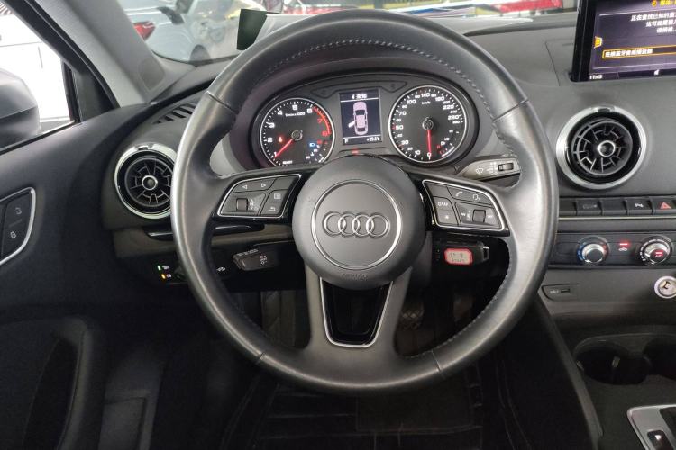 Used Audi A3 2020 Limousine 35 TFSI Fashion Edition China VI Emission Standard