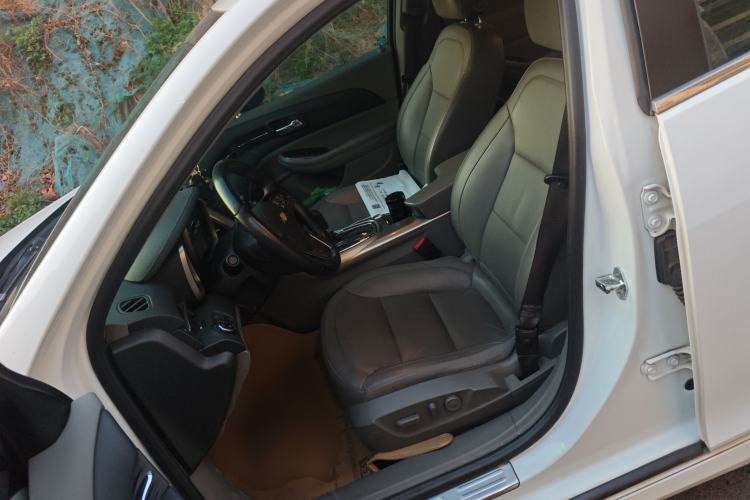 Used Chevrolet Malibu 2014 2.0L Automatic Luxury Edition Left Front Seat