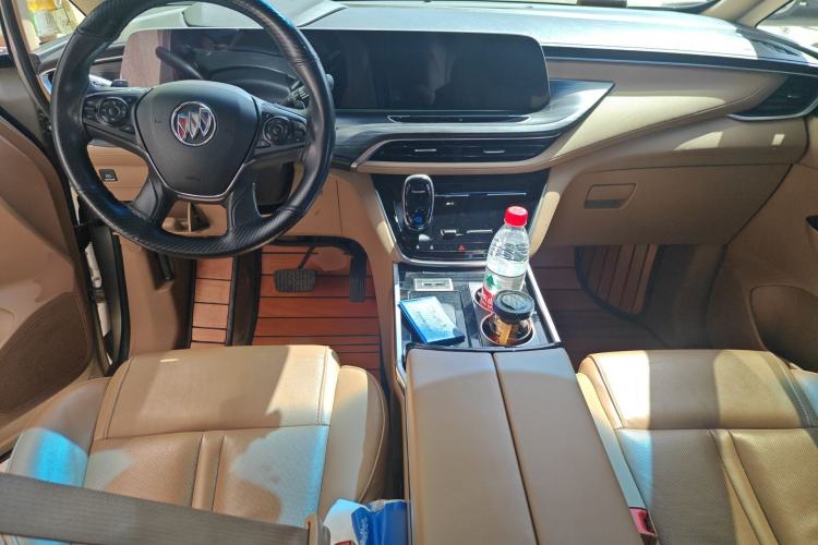 Used Buick GL8 2020 ES Land Cruiser 653T Luxury Model